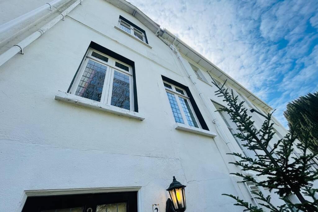 Nomihomes-Otis House-Free Parking X 2-Central -10Ppl Exeter Exterior photo